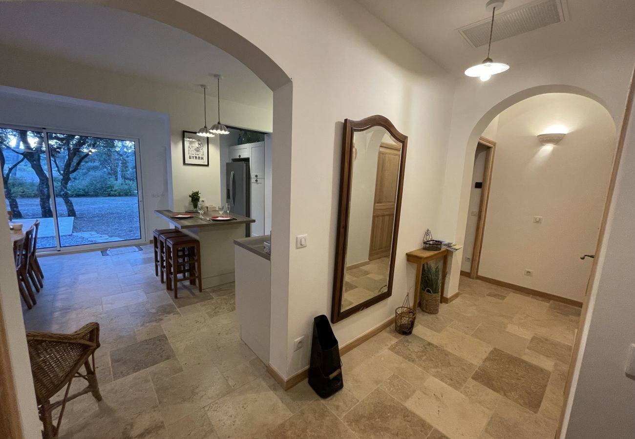 Villa in Fox-Amphoux - 