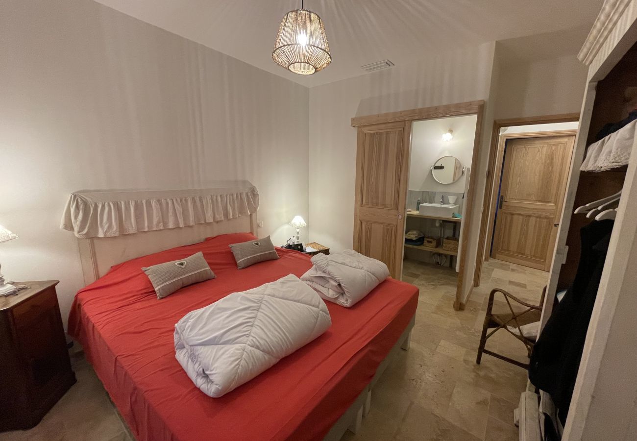 Country house in Fox-Amphoux - CLOS LE LAVANDIN: large property at the gates of the Verdon