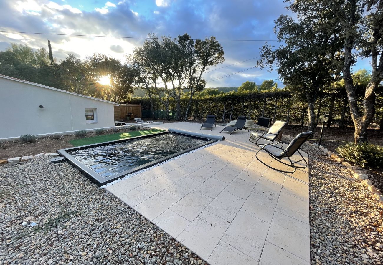 Country house in Fox-Amphoux - CLOS LE LAVANDIN: large property at the gates of the Verdon