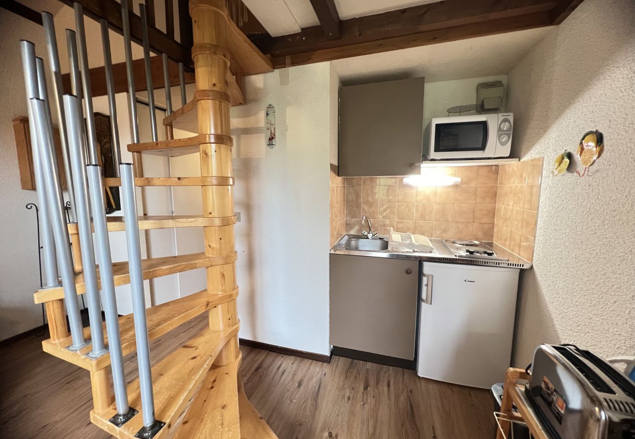 Apartment in Manigod - Référence 499 - Sous compromis 
