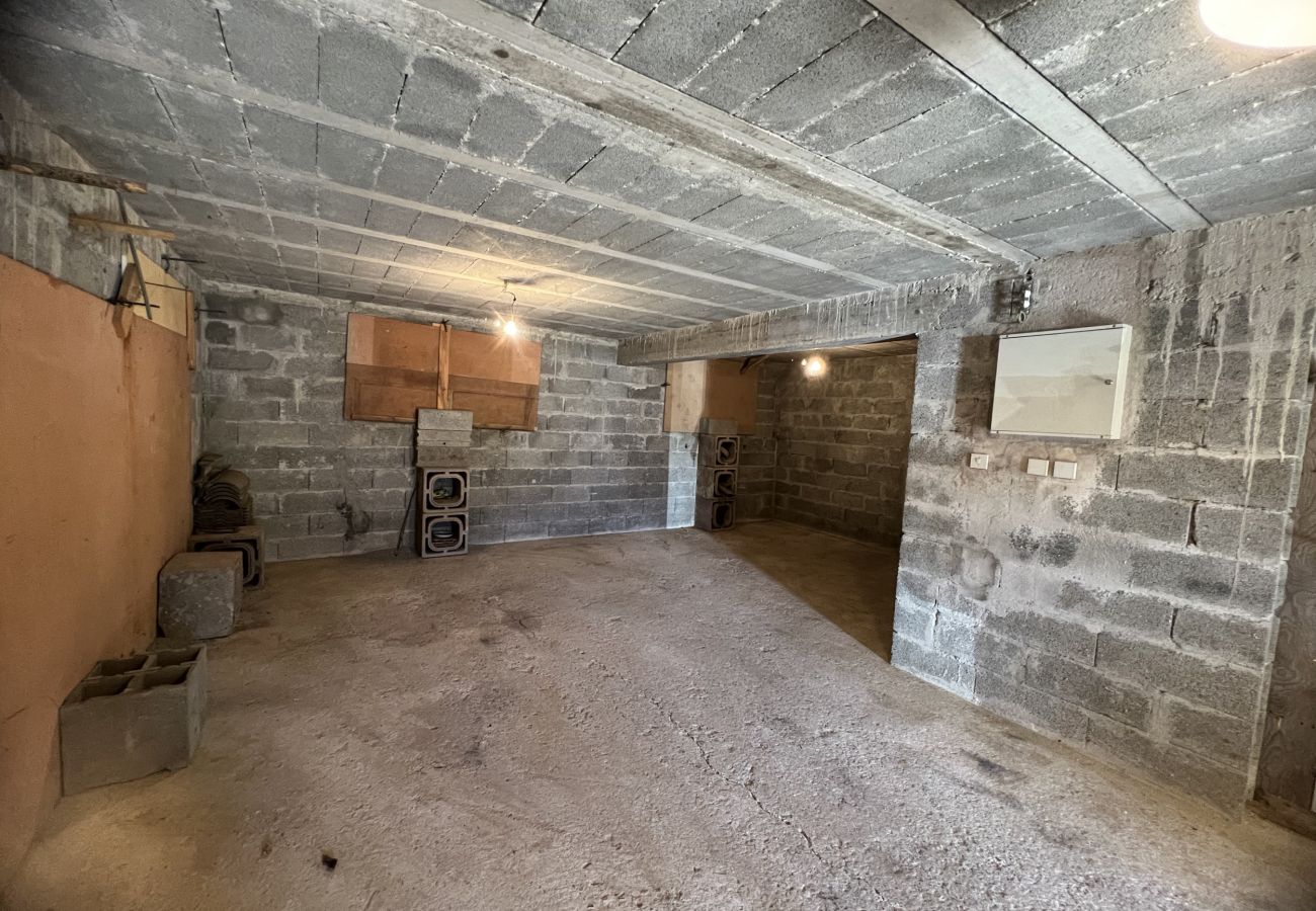 Villa in Manigod - ref 548 Chalet  face aux montagnes