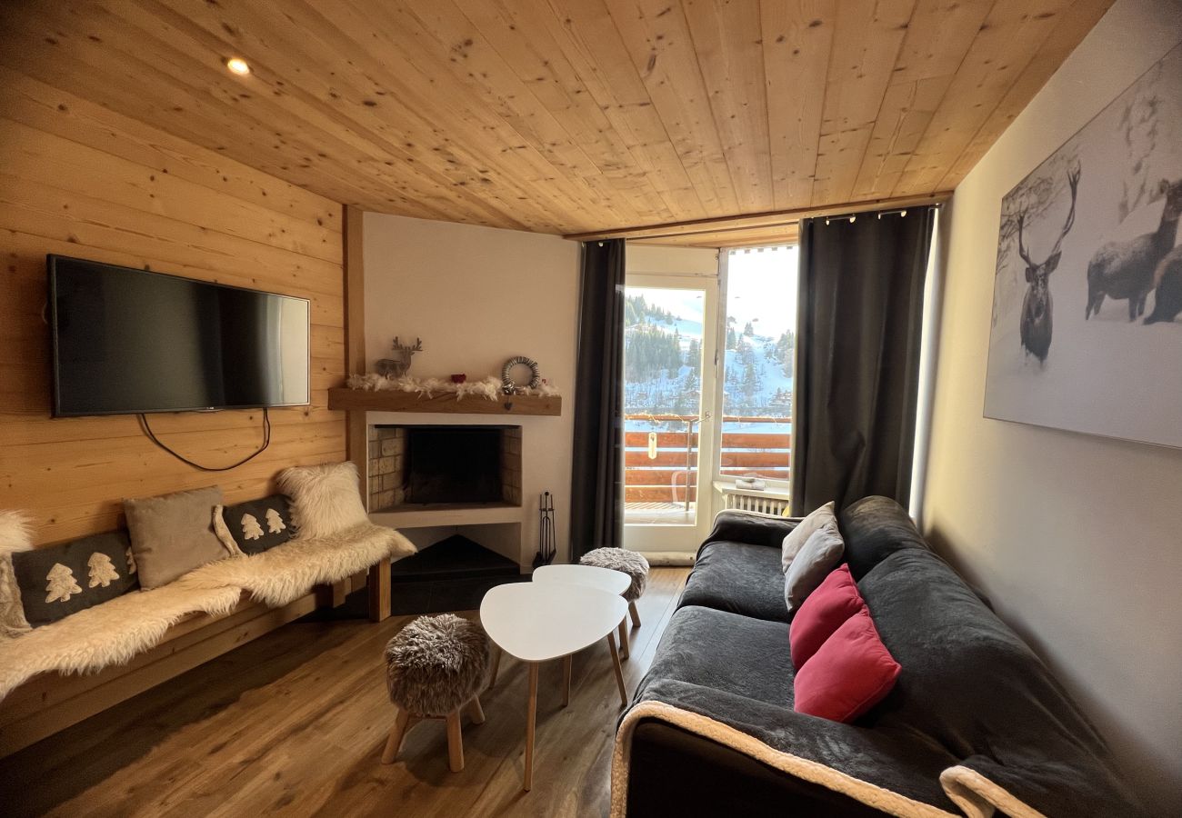 Apartment in La Clusaz - ref 549  Bel appartement rénové  pieds des pistes