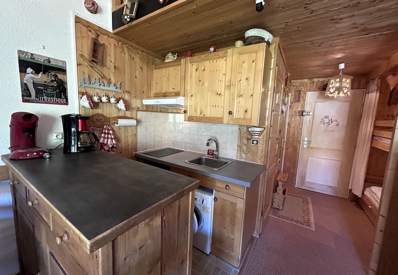 Apartment in Manigod - Réf 554 - Duplex centre station, esprit montagne 