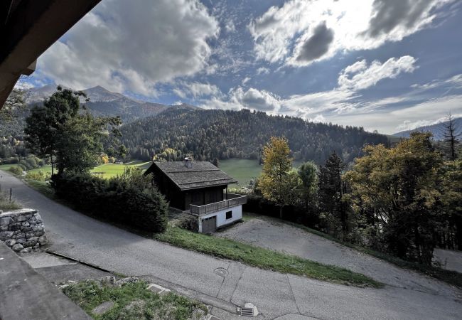 Chalet à La Clusaz - Aulp de Suz' 2 - Demi chalet 6 pers. 3*  Chalet à La Clusaz - Aulp de Suz' 2 - Demi chalet 6 pers. 3*