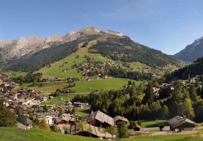 Appartement à La Clusaz - Crepuscule 4 - Appartement proche pistes de ski et village , 2* 4 pers.