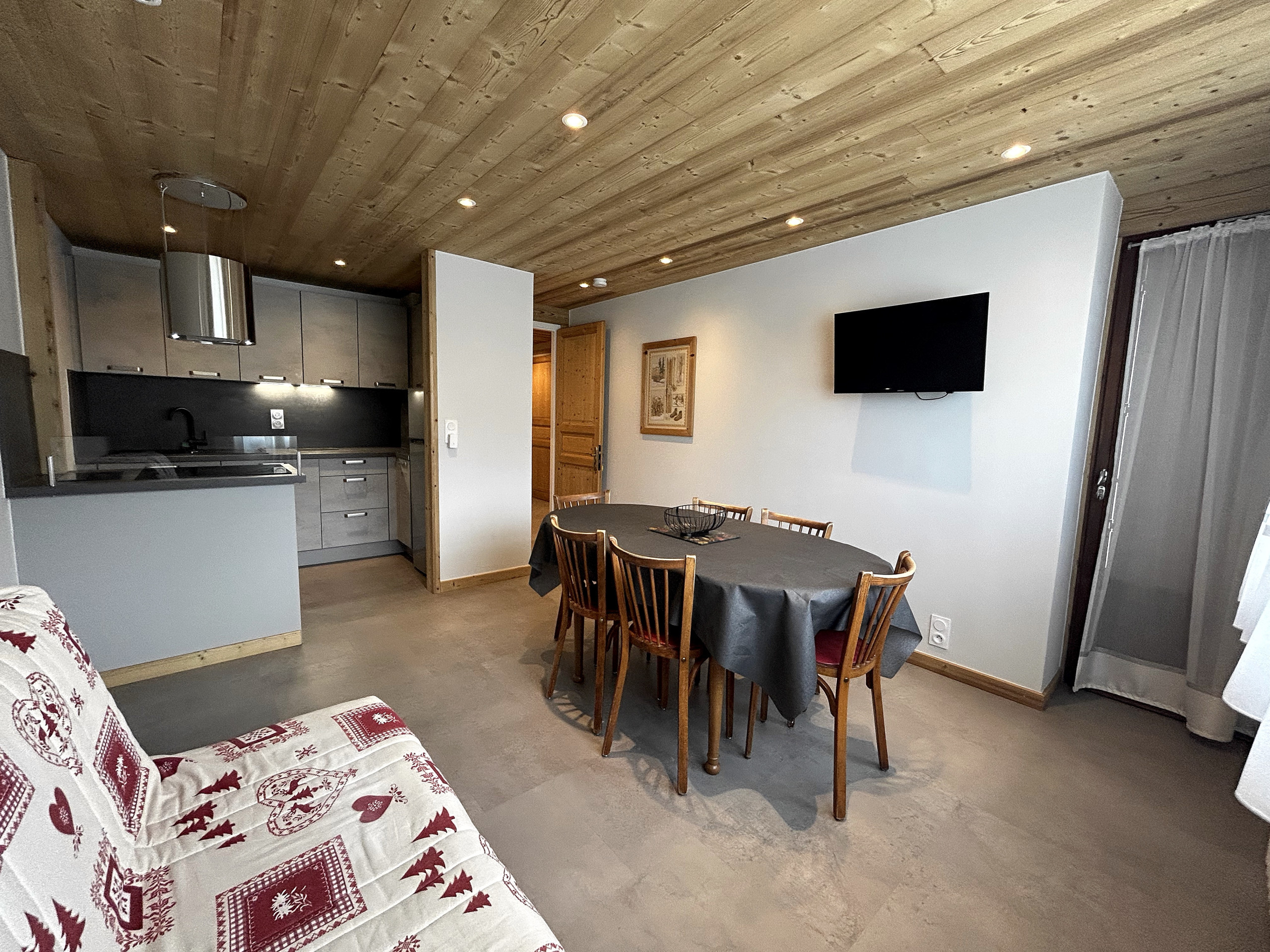  à La Clusaz - GROTTE AUX FEES A - Appartement skis aux pieds - Wifi- Parking