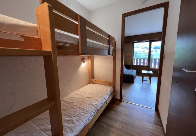 Appartement à La Clusaz - Résidence 2-234 - 2 pièces 4  pers. 2*,  belle vue Appartement à La Clusaz - Résidence 2-234 - 2 pièces 4  pers. 2*,  belle vue