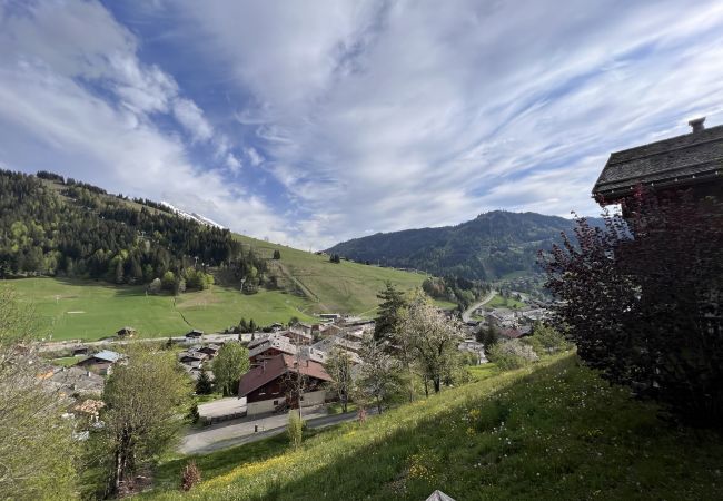 Appartement à La Clusaz - Tendieu Soleil B-Appart 1 - Appartement dans chalet, vue montagnes