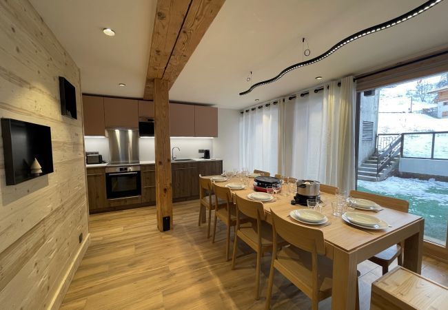 Appartement à La Clusaz - Grande Ourse - Appartement 4* centre village 8 pers. Appartement à La Clusaz - Grande Ourse - Appartement 4* centre village 8 pers.