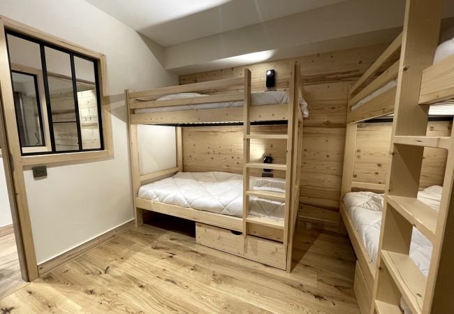 Appartement à La Clusaz - Grande Ourse - Appartement 4* centre village 8 pers. Appartement à La Clusaz - Grande Ourse - Appartement 4* centre village 8 pers.