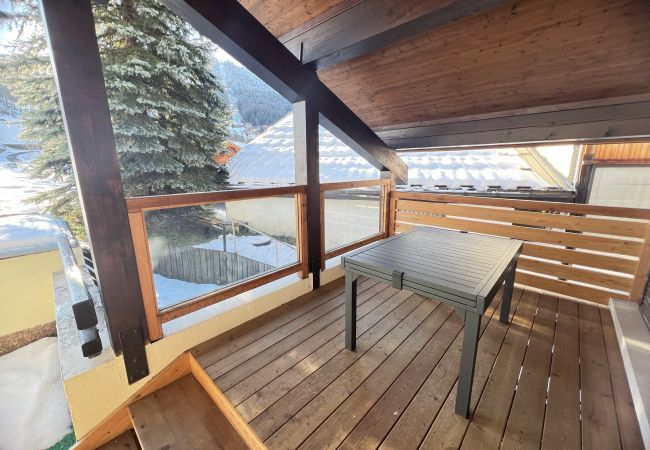Appartement à La Clusaz - Grande Ourse - Appartement 4* centre village 8 pers. Appartement à La Clusaz - Grande Ourse - Appartement 4* centre village 8 pers.