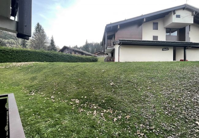 Appartement à La Clusaz -  Les Chalets des Converses - Appartement 1 - proche pistes 4 pers Appartement à La Clusaz -  Les Chalets des Converses - Appartement 1 - proche pistes 4 pers