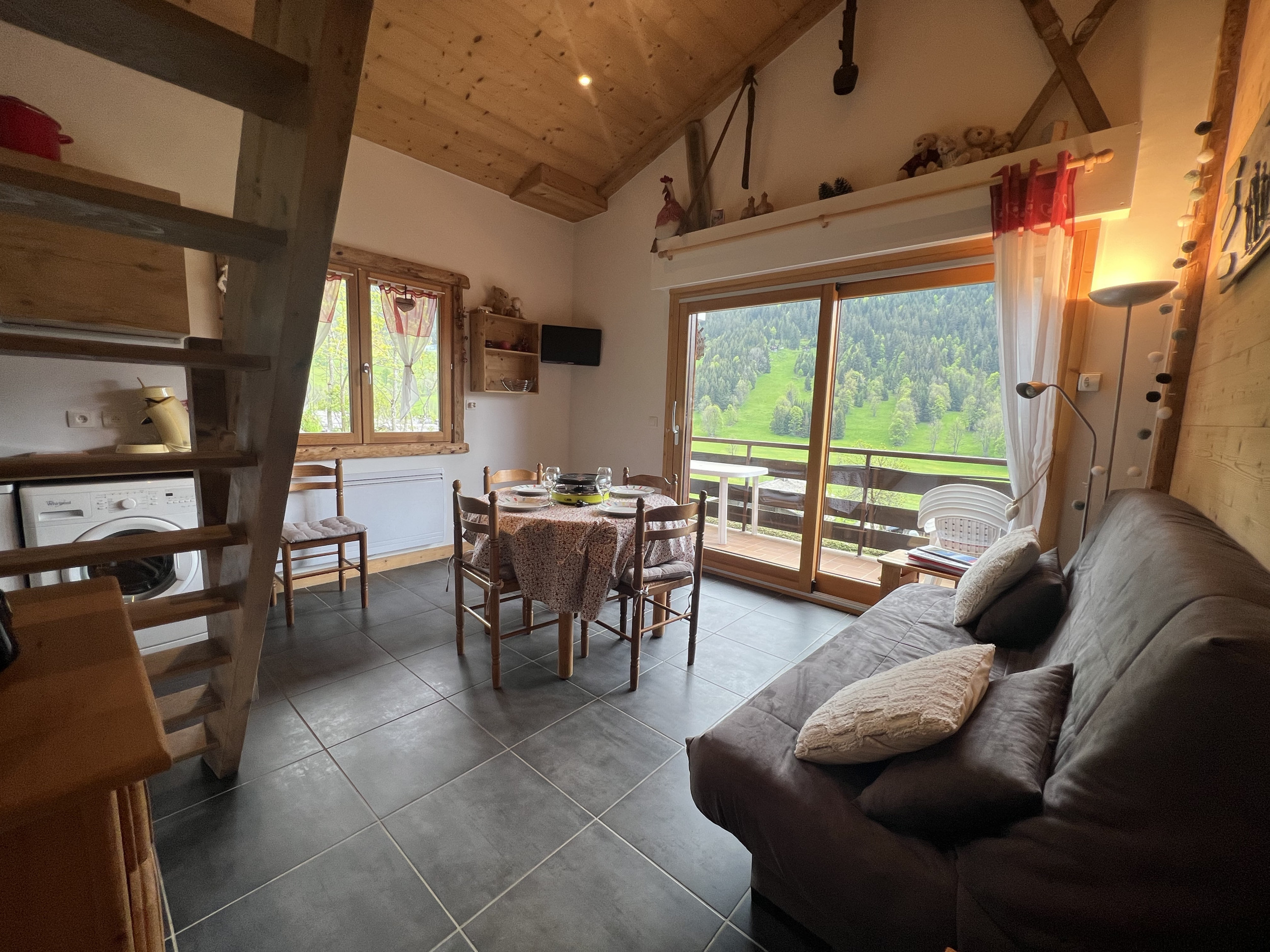  à La Clusaz - Reposire, appartement 8 - 5 pers. 3* plein sud