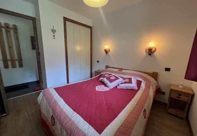 Appartement à La Clusaz - Reposire, appartement 8 - 5 pers. 3* plein sud Appartement à La Clusaz - Reposire, appartement 8 - 5 pers. 3* plein sud