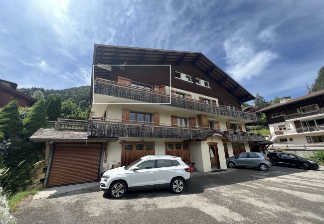 Appartement à La Clusaz - Gemeaux B - Appartement proche pistes de ski et village, 2* 5/6 pers.  Appartement à La Clusaz - Gemeaux B - Appartement proche pistes de ski et village, 2* 5/6 pers.