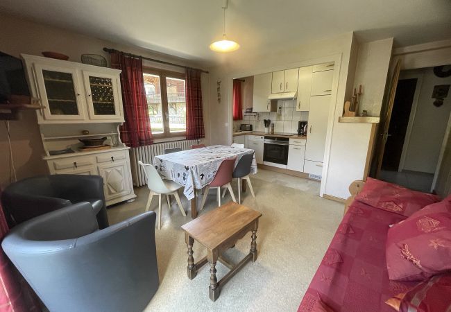 Appartement à La Clusaz - Gemeaux B - Appartement proche pistes de ski et village, 2* 5/6 pers.  Appartement à La Clusaz - Gemeaux B - Appartement proche pistes de ski et village, 2* 5/6 pers.