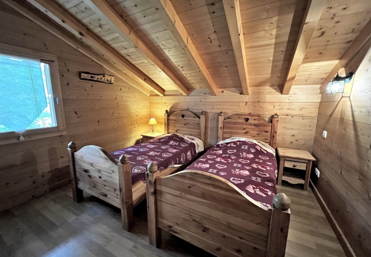 Chalet à La Clusaz - Aulp de Suz' 2 - Demi chalet 6 pers. 3* 