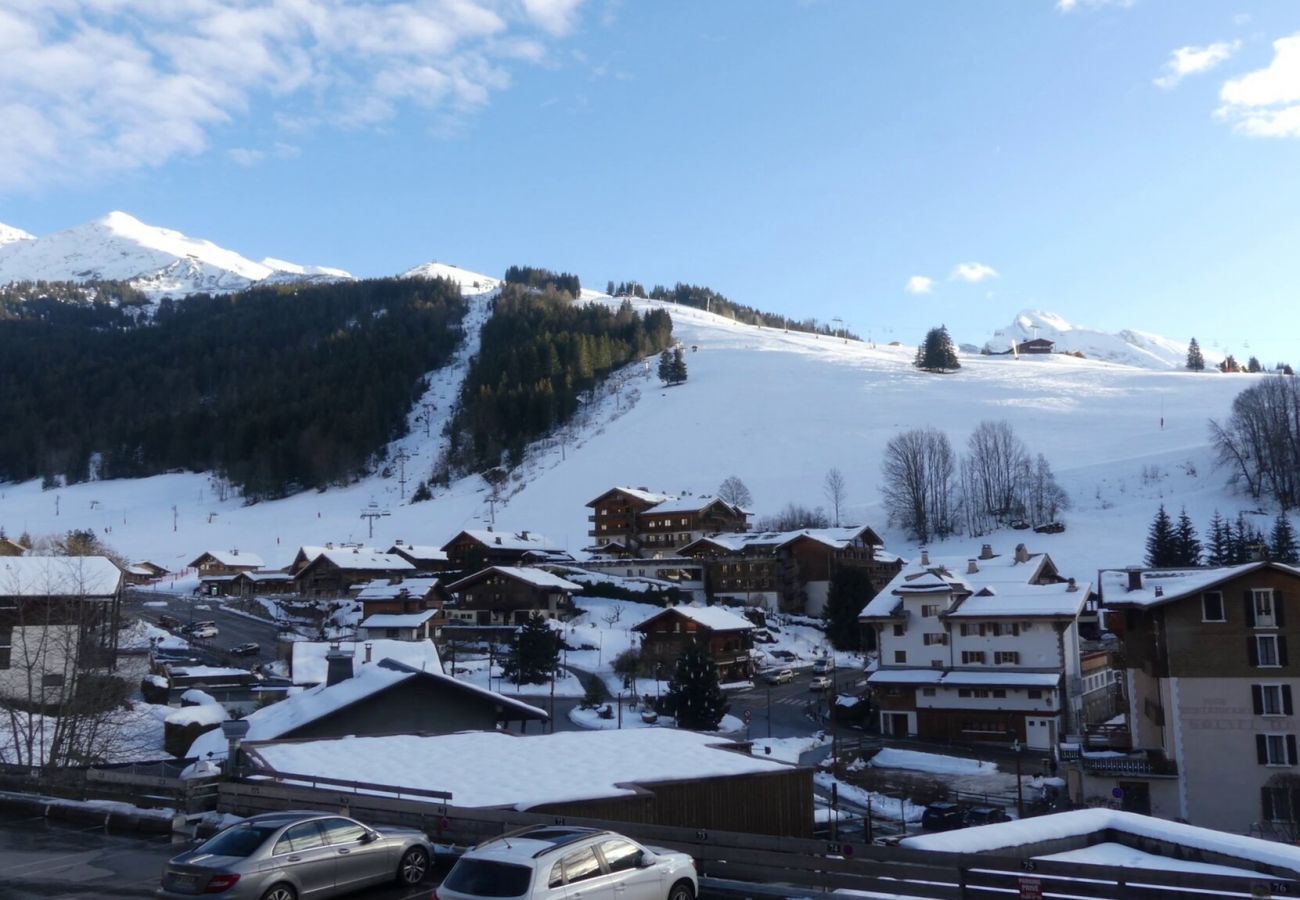 Appartement à La Clusaz - Elan 19 - Appartement 7 pers. 3* centre village