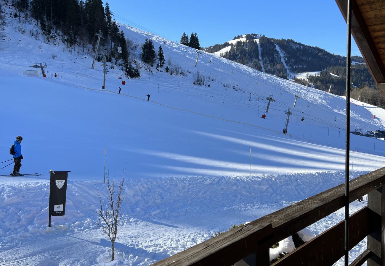 Chalet à La Clusaz - Ty menez 2 - Appartement dans chalet  2*, skis aux pieds 9 pers.