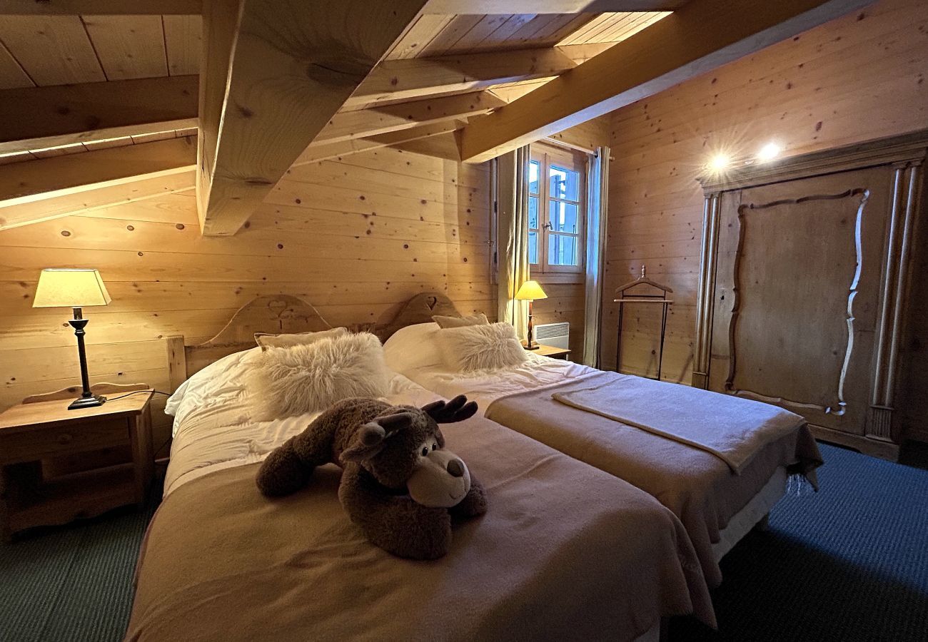 Chalet à La Clusaz - Le Paturage, charmant demi-chalet face aux montagnes 