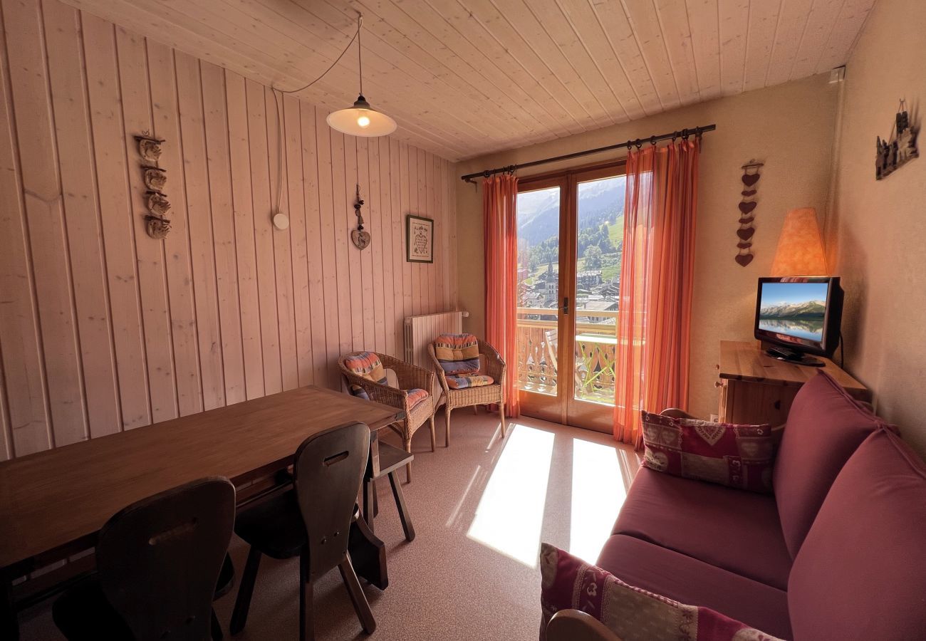 Appartement à La Clusaz - Crepuscule 5 - Appartement proche pistes de ski et village, 4 pers. 2*