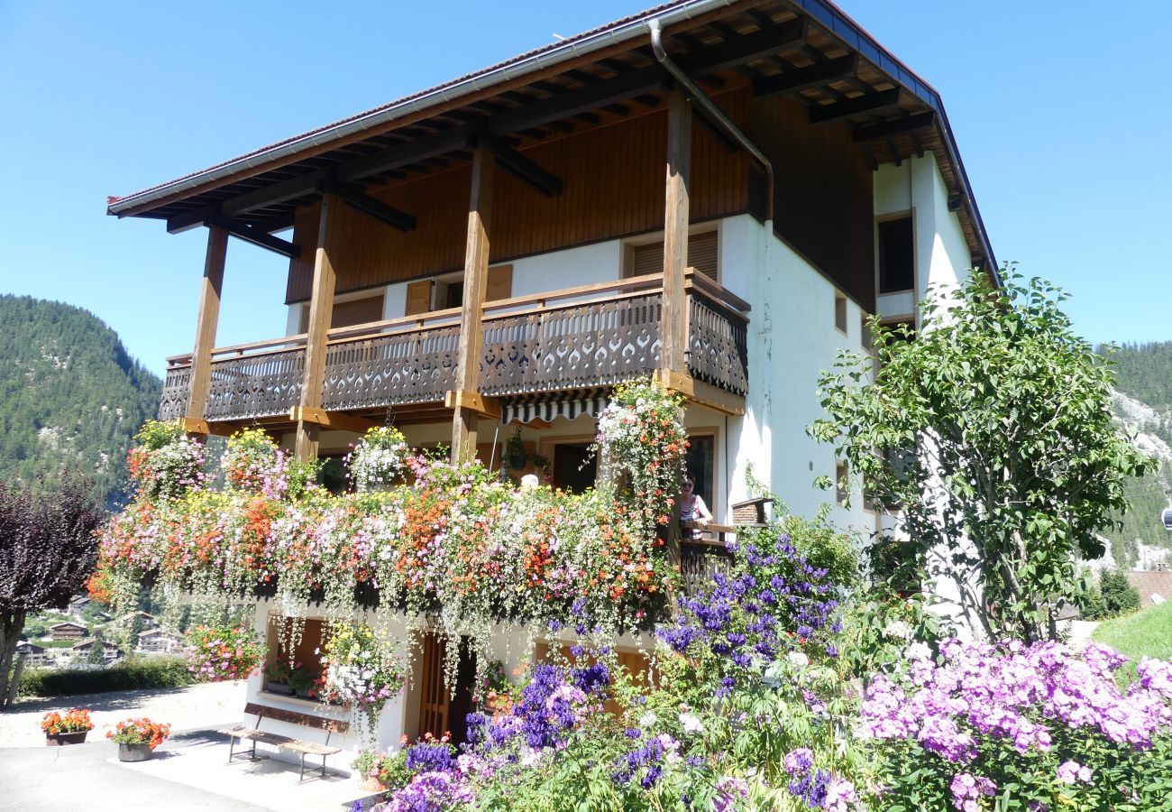 Appartement à La Clusaz - Grotte aux Fées A - Appartement sur les pistes, proche 6 pers. village