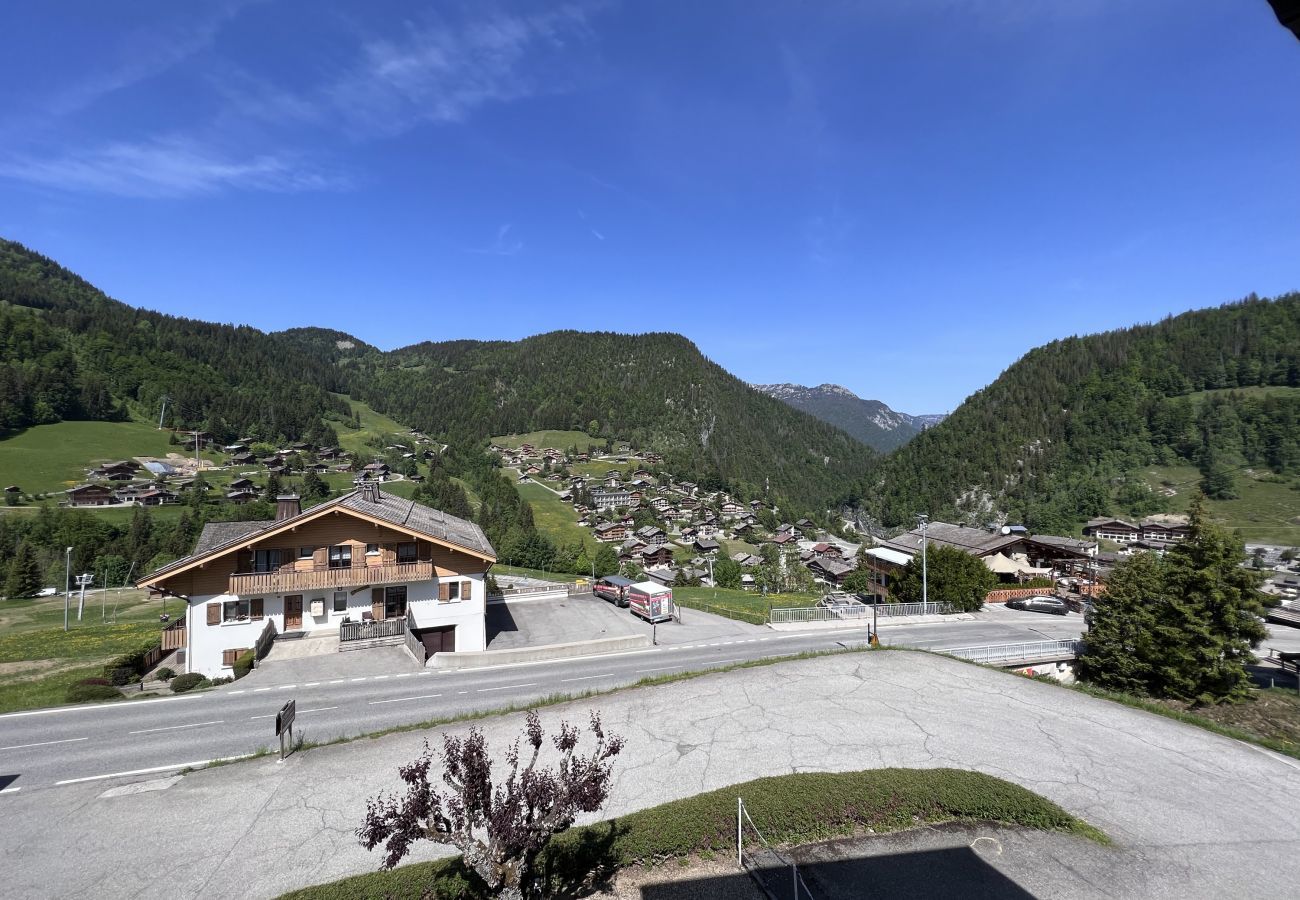 Appartement à La Clusaz - Grotte aux Fées A - Appartement sur les pistes, proche 6 pers. village