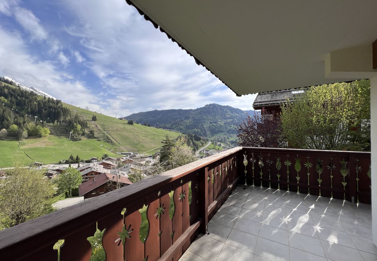 Appartement à La Clusaz - Tendieu Soleil B-Appart 1 - Appartement dans chalet, vue montagnes