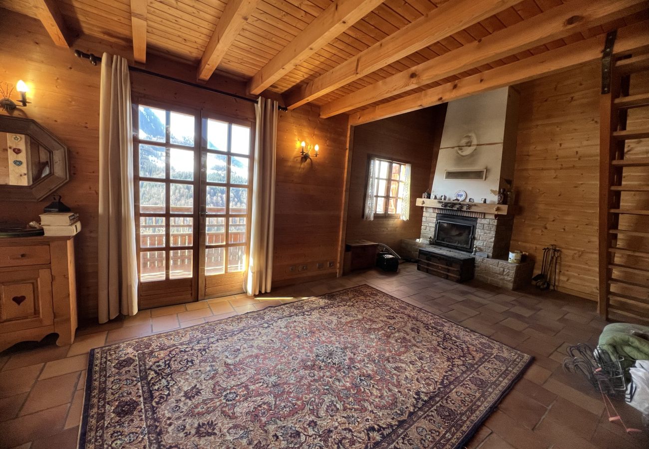 Chalet à Manigod - ref 548 Chalet  face aux montagnes