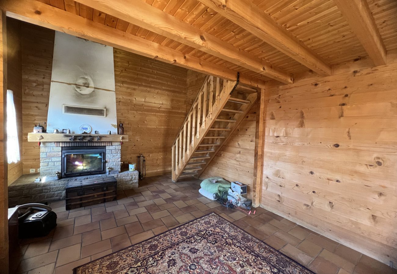 Chalet à Manigod - ref 548 Chalet  face aux montagnes