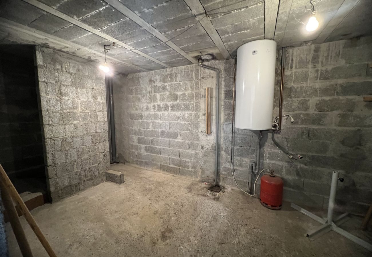 Chalet à Manigod - ref 548 Chalet  face aux montagnes