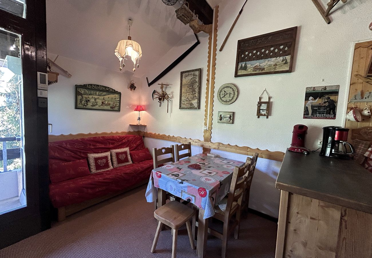Appartement à Manigod - Réf 554 - Duplex centre station, esprit montagne 