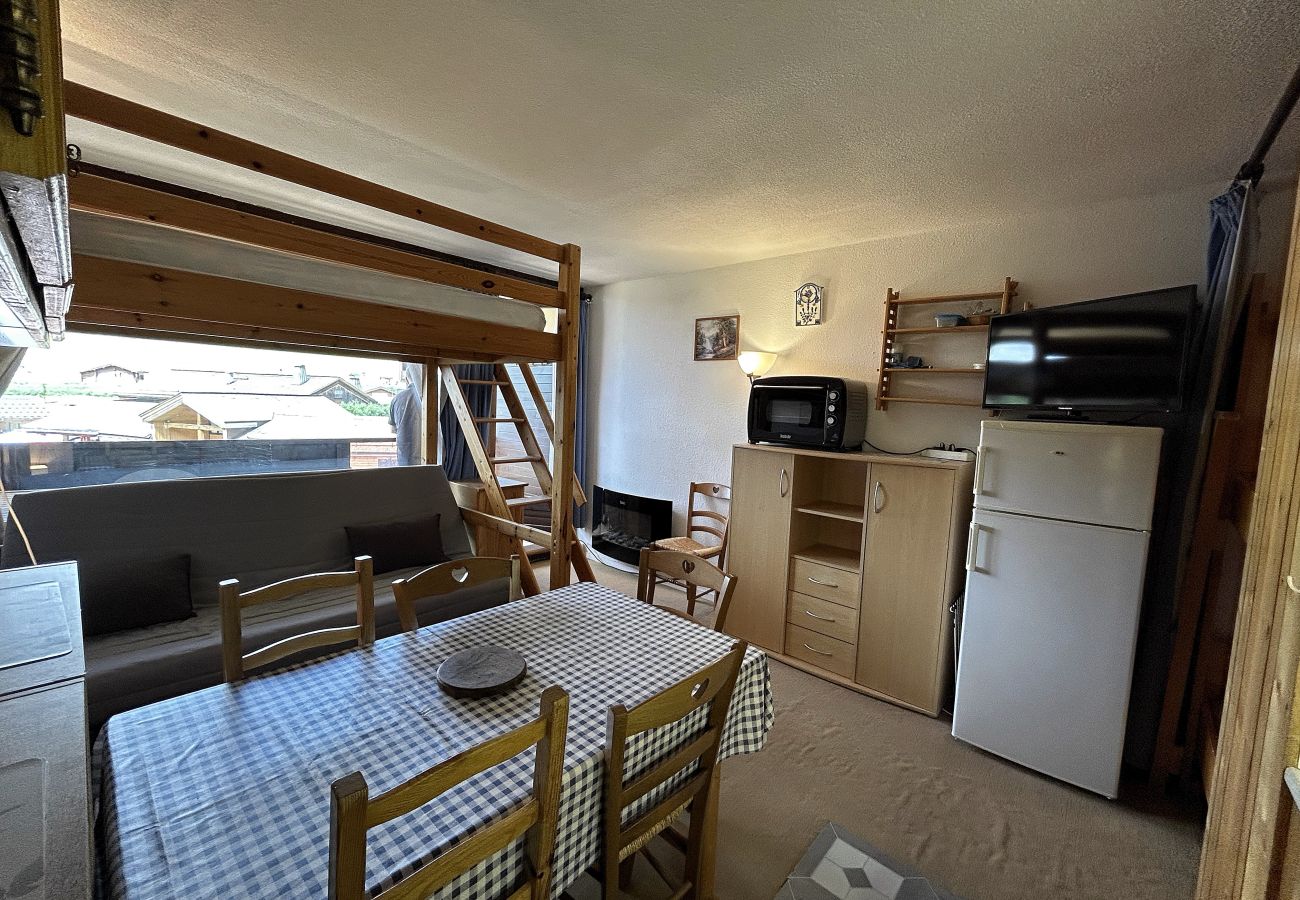 Appartement à Manigod - Réf. 555 - Studio centre station, sur les pistes